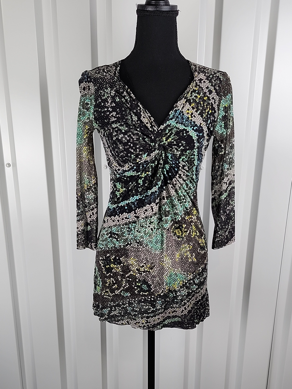 Fuzzi Womens Twist-Front Black Teal Patterned Mesh Stretch Tunic Top IT-Lg US-M